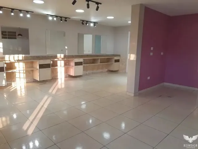 Loja para alugar, no bairro Santa Felicidade em Curitiba