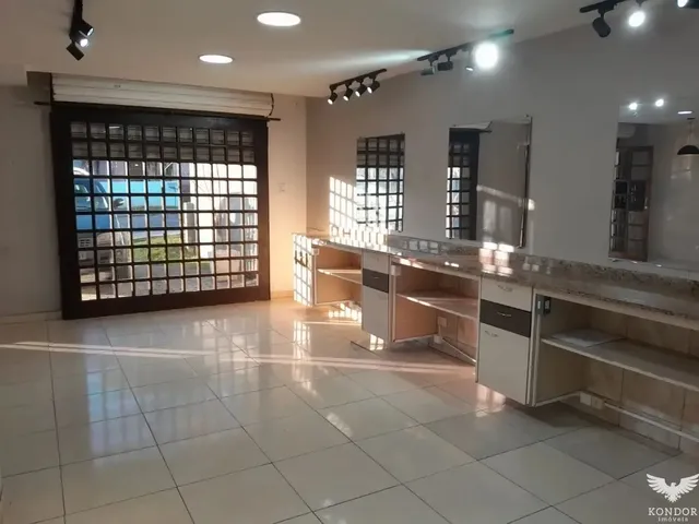 Loja para alugar, no bairro Santa Felicidade em Curitiba