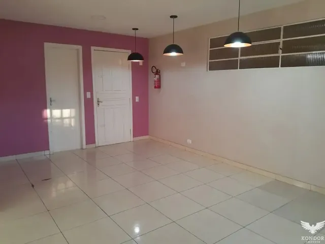 Loja para alugar, no bairro Santa Felicidade em Curitiba