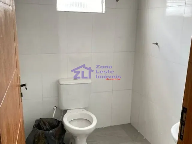 Loja com 200m², para alugar, no bairro Jardim Adutora em São Paulo