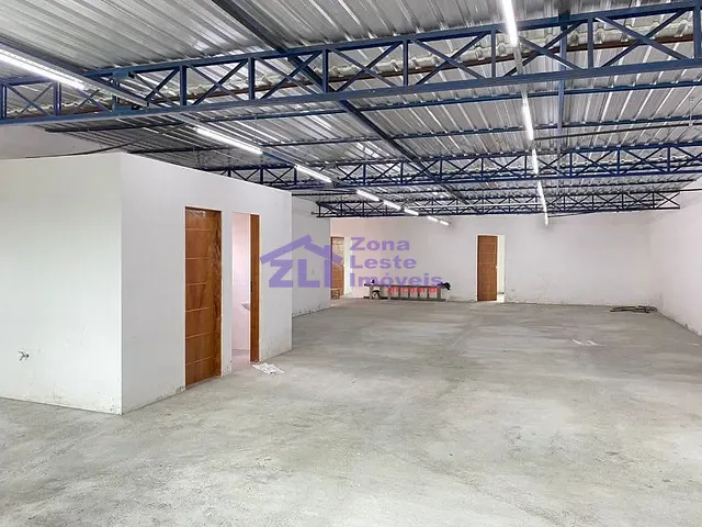 Loja com 200m², para alugar, no bairro Jardim Adutora em São Paulo