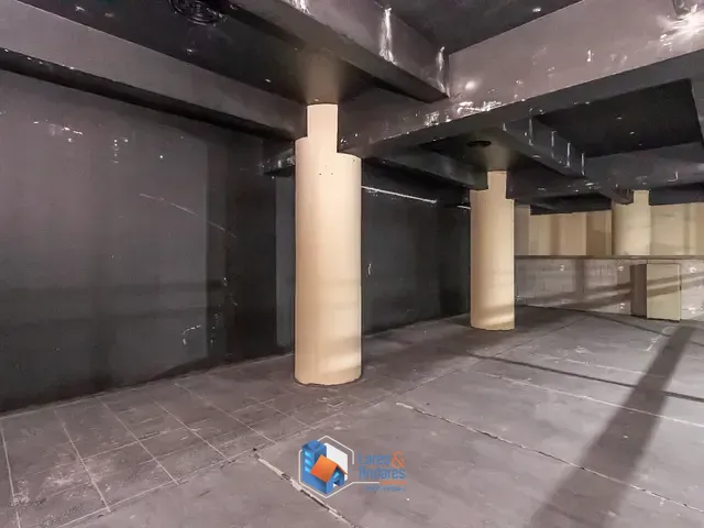 Loja com 285m², à venda, no bairro Santa Cecília em São Paulo