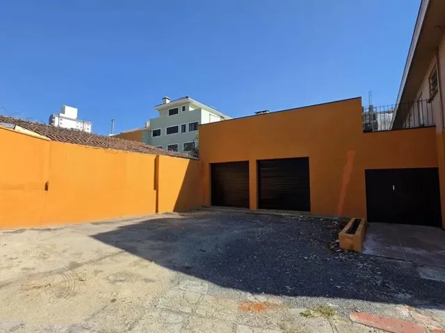 Loja para alugar, no bairro Água Verde em Curitiba