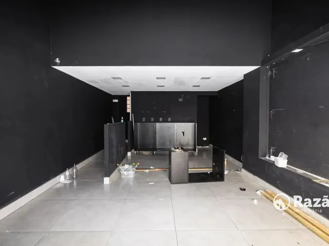 Loja para alugar, no bairro Centro em Curitiba
