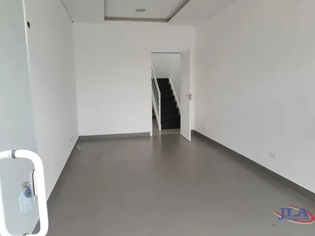 Loja para alugar, no bairro São Lourenço em Curitiba