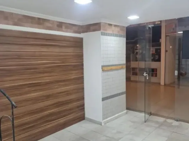 Loja para alugar, no bairro Centro em Curitiba