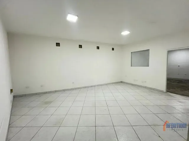 Loja para alugar, no bairro Centro em Curitiba
