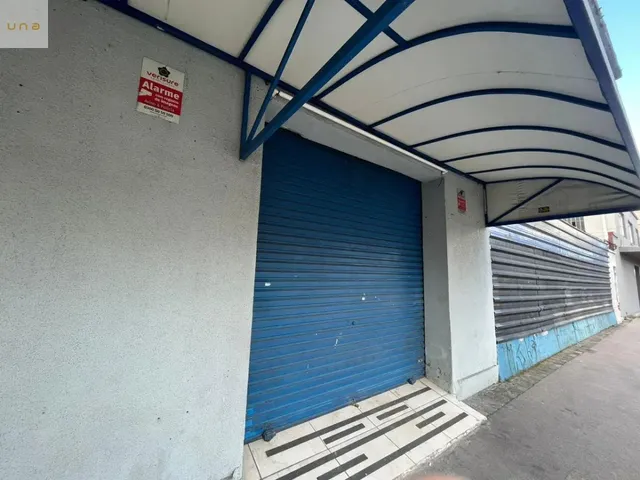 Loja para alugar, no bairro Centro em Curitiba