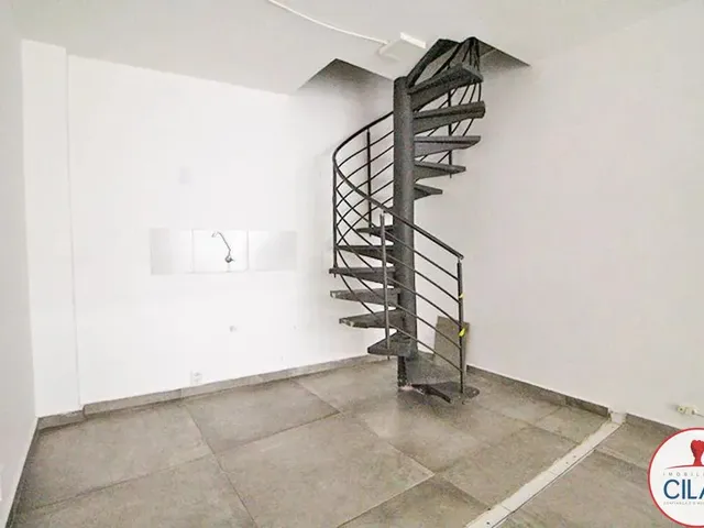 Loja para alugar, no bairro Centro em Curitiba