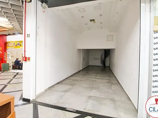 Loja para alugar, no bairro Centro em Curitiba
