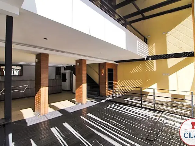 Loja para alugar, no bairro Centro em Curitiba