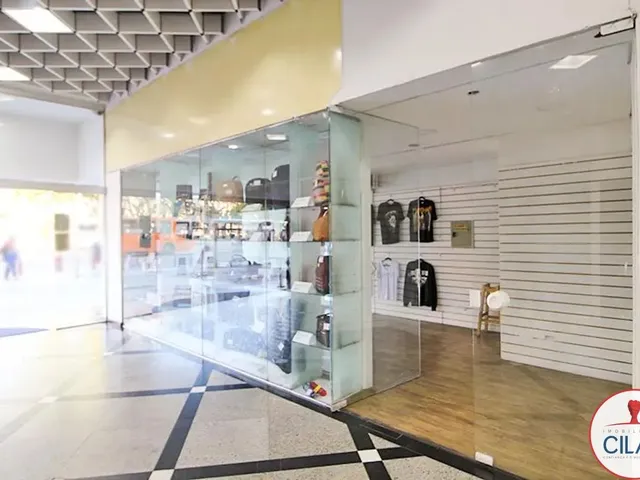 Loja para alugar, no bairro Centro em Curitiba
