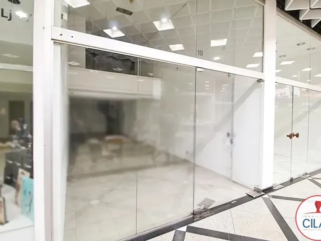 Loja para alugar, no bairro Centro em Curitiba
