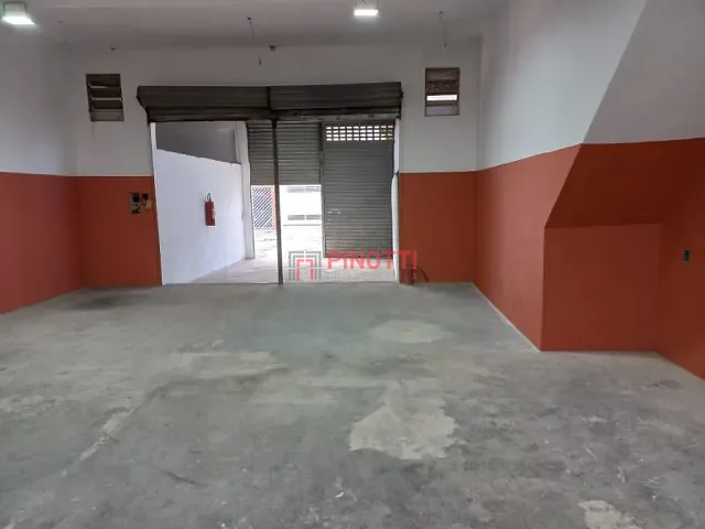 Loja para alugar, no bairro Alves Dias em São Bernardo do Campo