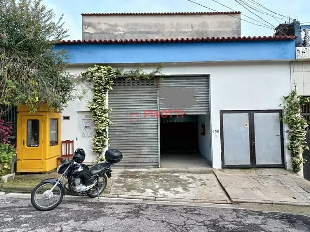 Loja para alugar, no bairro Alves Dias em São Bernardo do Campo
