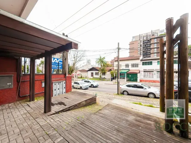 Loja para alugar, no bairro Ahú em Curitiba