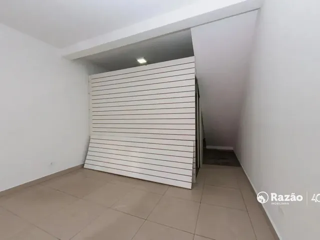 Loja para alugar, no bairro Jardim Botânico em Curitiba