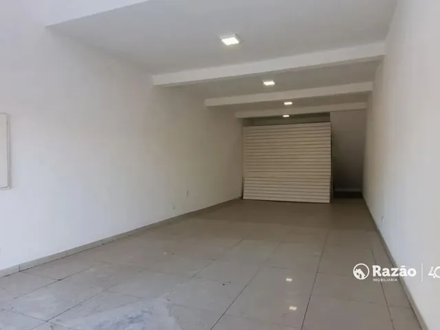 Loja para alugar, no bairro Jardim Botânico em Curitiba