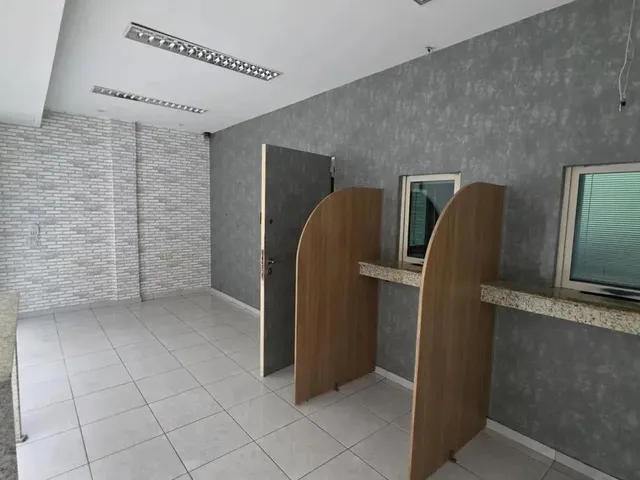 Loja para alugar, no bairro Centro em Curitiba