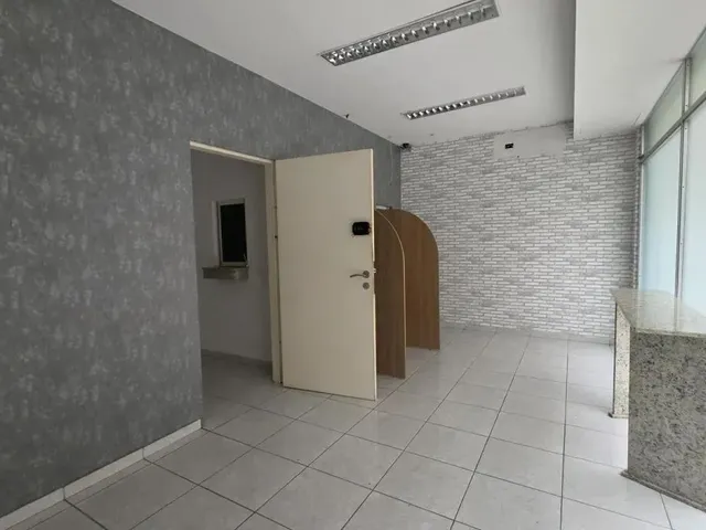 Loja para alugar, no bairro Centro em Curitiba