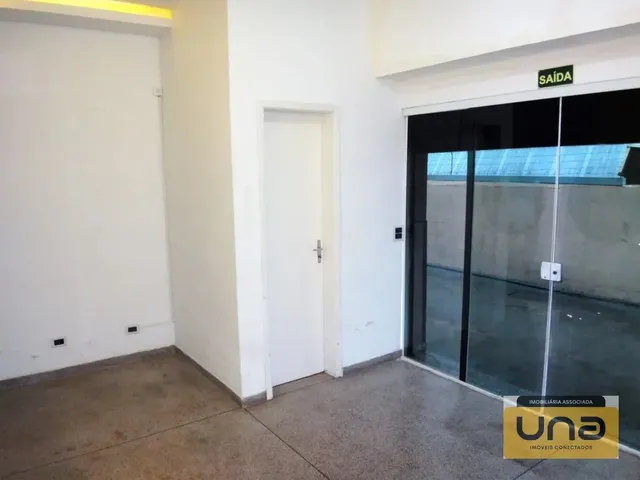 Loja para alugar, no bairro BACACHERI em Curitiba