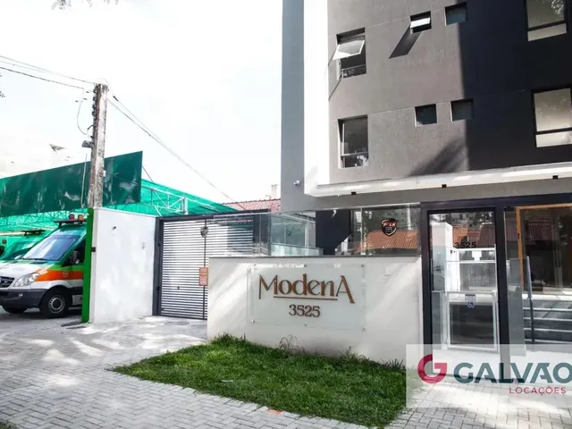 Loja para alugar, no bairro Água Verde em Curitiba