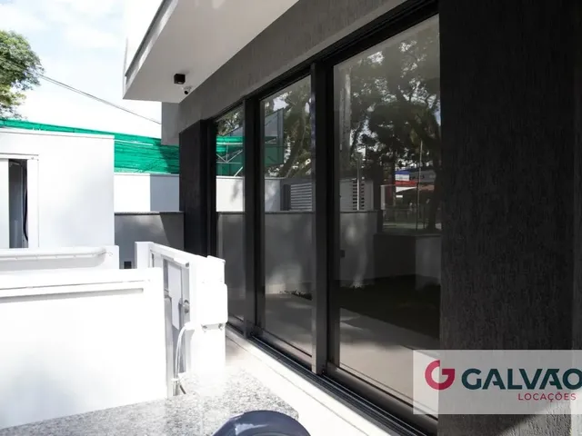 Loja para alugar, no bairro Água Verde em Curitiba
