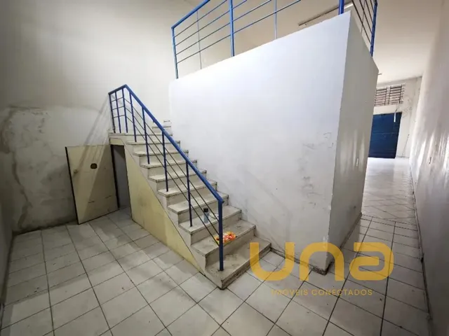 Loja para alugar, no bairro PAROLIN em Curitiba