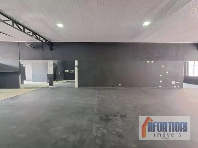 Loja para alugar, no bairro Centro em Curitiba