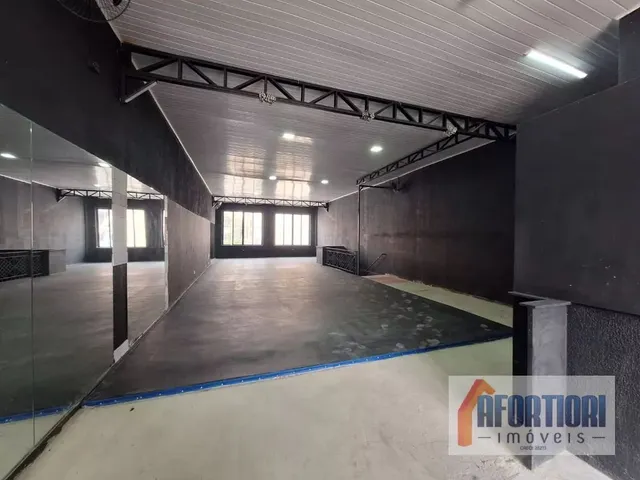 Loja para alugar, no bairro Centro em Curitiba