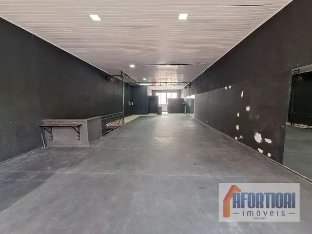 Loja para alugar, no bairro Centro em Curitiba