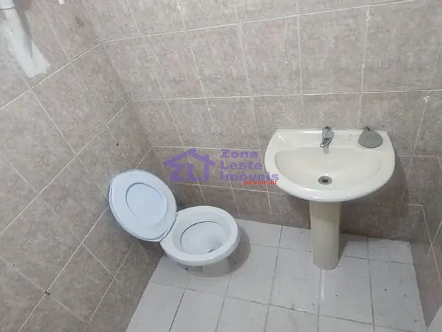 Loja com 100m², para alugar, no bairro Brás em São Paulo