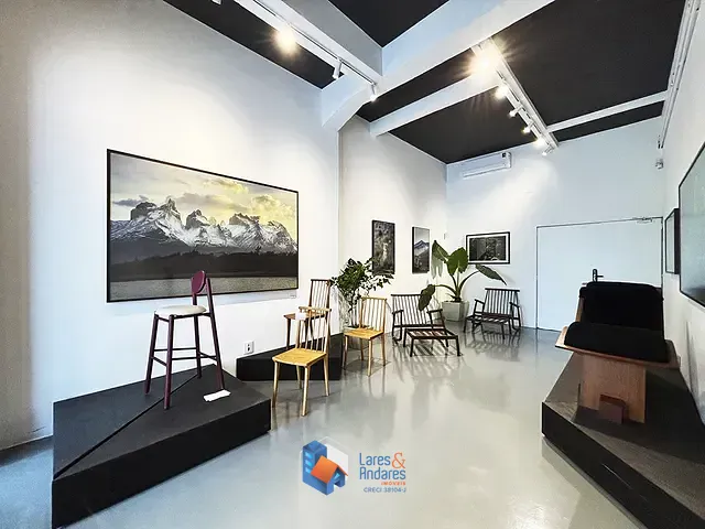 Loja com 300m², à venda, no bairro Pinheiros em São Paulo