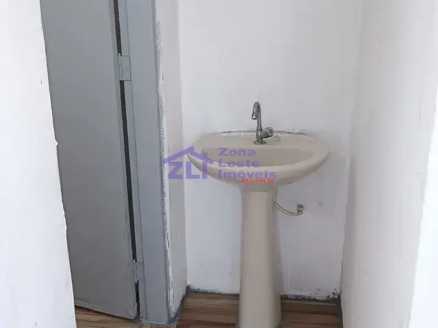 Loja com 330m², para alugar, no bairro Vila Formosa em São Paulo