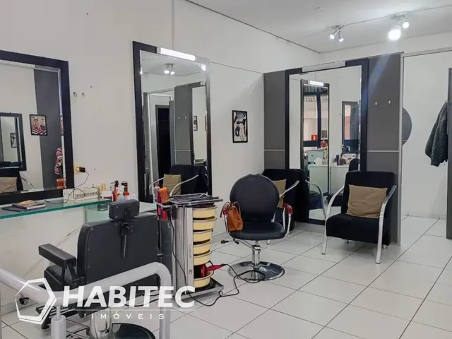 Loja à venda, no bairro Cabral em Curitiba