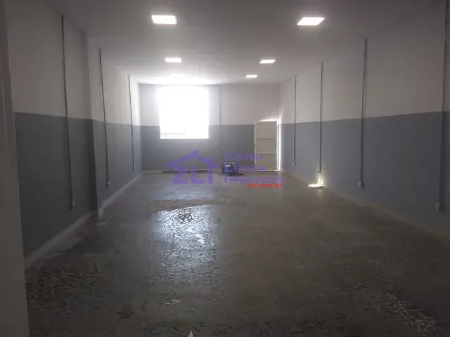 Loja com 270m², para alugar, no bairro Vila Primavera em São Paulo