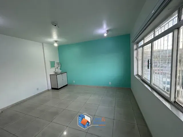 Loja com 310m², à venda, no bairro São Mateus em São Paulo