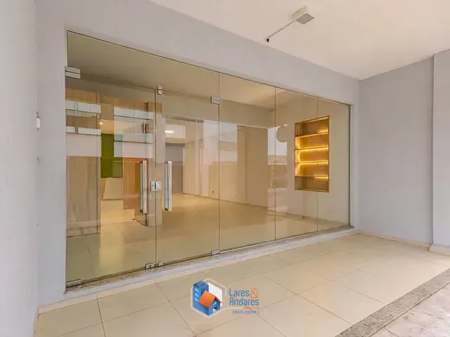 Loja com 132m², à venda, no bairro Centro em Balneário Camboriú