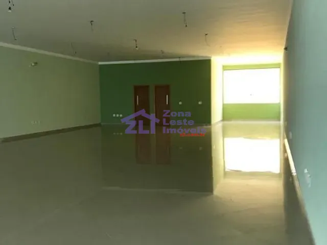 Loja com 350m², para alugar, no bairro Chácara Santo Antonio em São Paulo