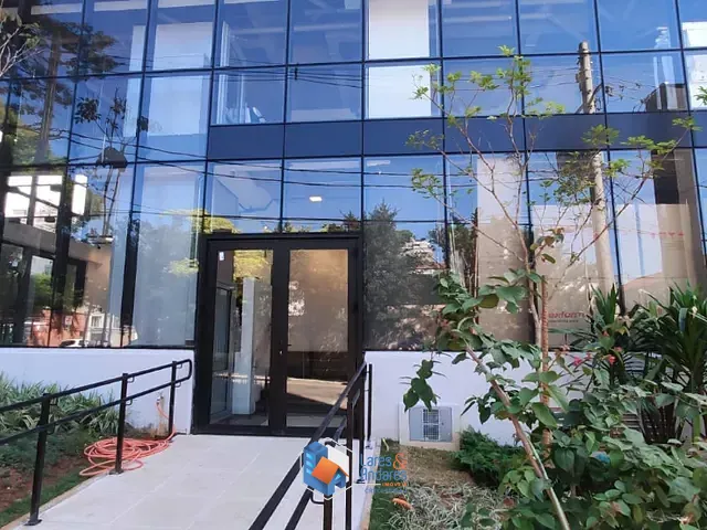 Loja com 247m², à venda, no bairro Campo Belo em São Paulo