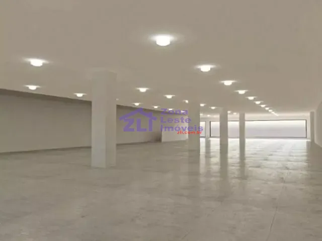 Loja com 514m², para alugar, no bairro Vila Regente Feijó em São Paulo