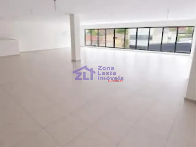 Loja com 513m², para alugar, no bairro Vila Regente Feijó em São Paulo