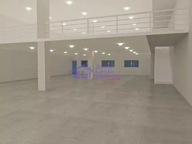 Loja com 774m², para alugar, no bairro Vila Regente Feijó em São Paulo