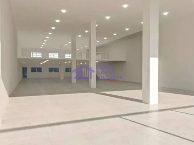 Loja com 774m², para alugar, no bairro Vila Regente Feijó em São Paulo