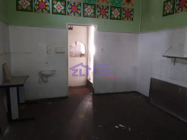Loja com 300m², para alugar, no bairro Vila Prudente (Zona Leste) em São Paulo