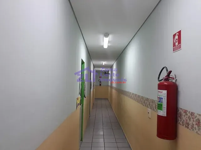 Loja com 600m², à venda, no bairro Cidade Líder em São Paulo