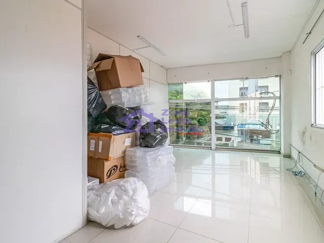 Loja com 450m², para alugar, no bairro Penha de França em São Paulo