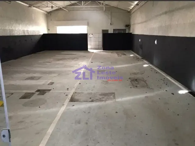 Loja com 300m², para alugar, no bairro Quinta da Paineira em São Paulo