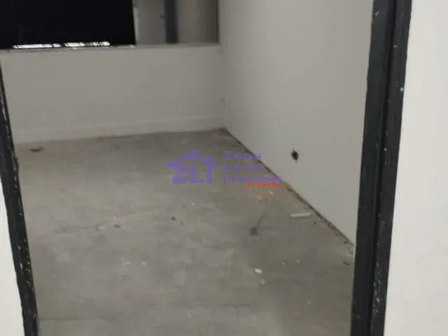 Loja com 200m², para alugar, no bairro Penha de França em São Paulo