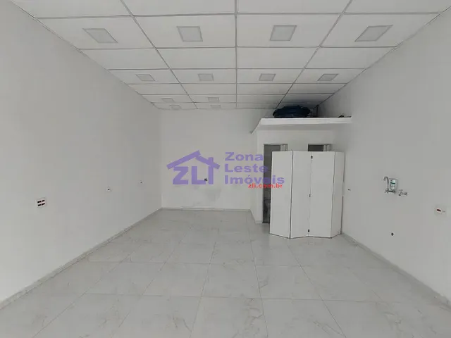 Loja com 40m², para alugar, no bairro Chácara Santo Antonio (Zona Leste) em São Paulo